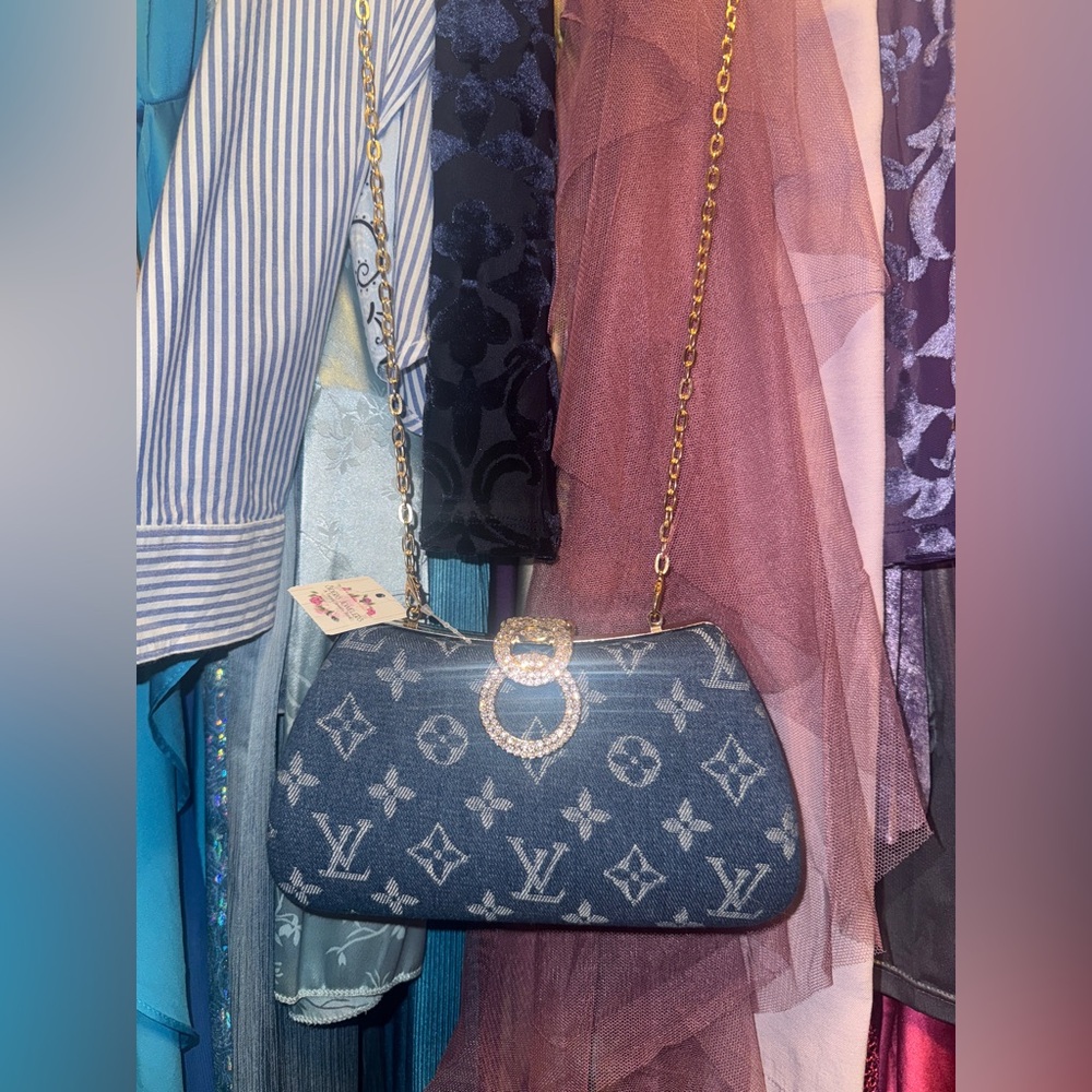 Luxury Style Denim Shoulder Bag with Gold Chain